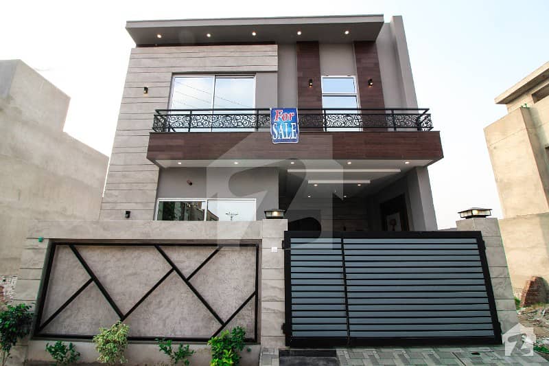 5 Marla Luxury Villa Available For Sale In State Life Housing Phase 1
