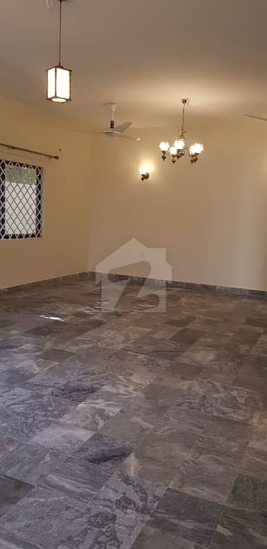 Ground Floor 500 Sq Yards Bungalow Portion For Rent Available In DHA Phase 6
