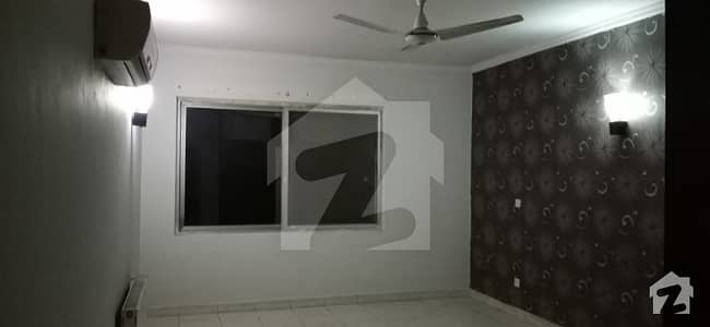 ایف ۔ 11 اسلام آباد میں 3 کمروں کا 16 مرلہ فلیٹ 3 کروڑ میں برائے فروخت۔ ایف ۔ 11 اسلام آباد میں 3 کمروں کا 16 مرلہ فلیٹ 3 کروڑ میں برائے فروخت۔