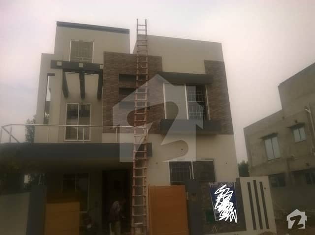 8 marla house for rent in southern bahria orchad