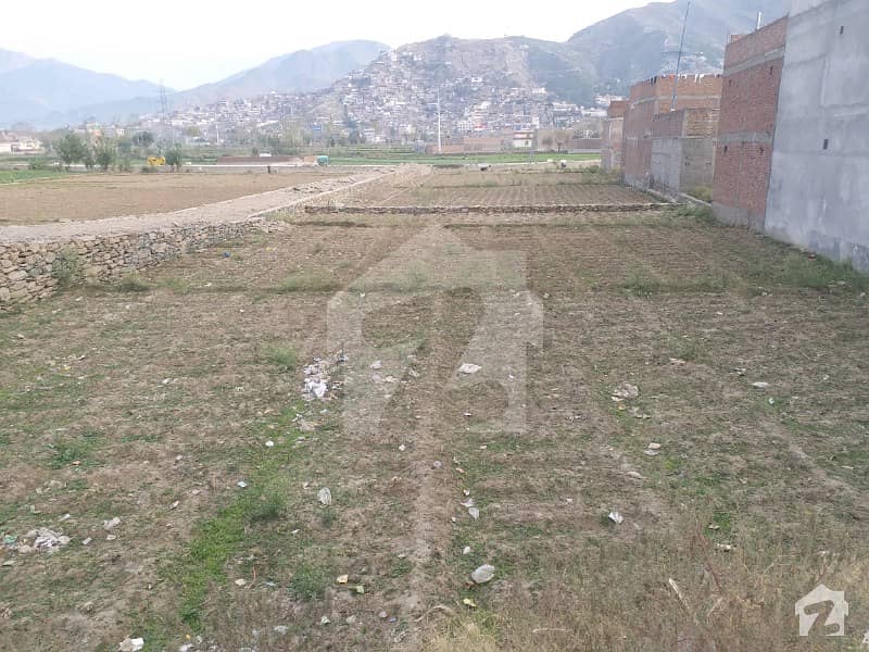 2.5 Kanal Plot Available For Sale In Outstanding Area Of Yakh Kohay Qambar By Pass