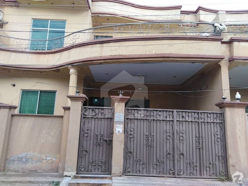 Here Is A Good Opportunity To Live In A Well-Built House Here Is A Good Opportunity To Live In A Well-Built House