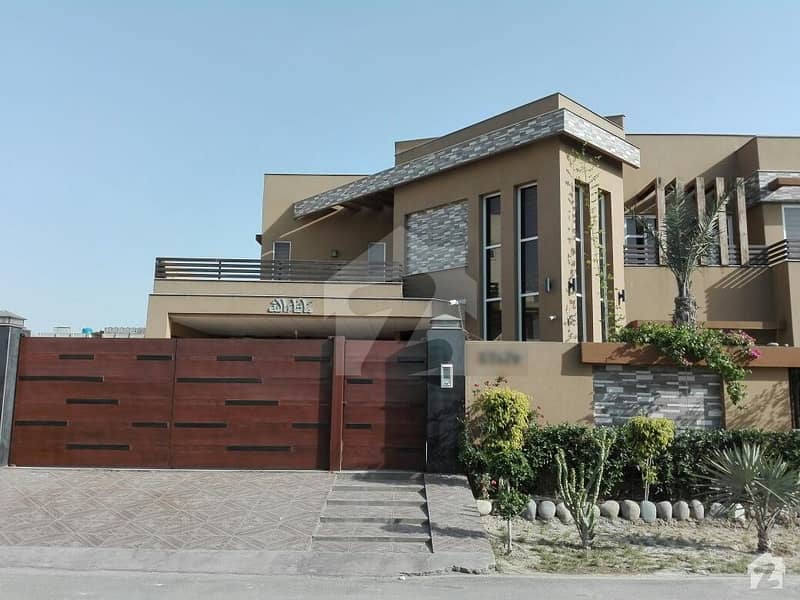 House Available For Sale House Available For Sale