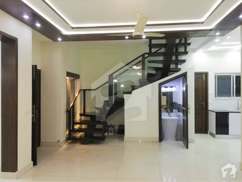 Leads Offer 7 Marla Stunning Design Bungalow In Central Location Of DHA