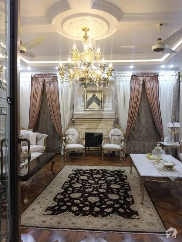 2kanal New Fully Furnished Designer Bungalow Near To Mcdonald Sheba Park