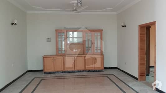 حیات آباد فیز 6 - ایف10 حیات آباد فیز 6 حیات آباد پشاور میں 3 کمروں کا 10 مرلہ بالائی پورشن 38 ہزار میں کرایہ پر دستیاب ہے۔ حیات آباد فیز 6 - ایف10 حیات آباد فیز 6 حیات آباد پشاور میں 3 کمروں کا 10 مرلہ بالائی پورشن 38 ہزار میں کرایہ پر دستیاب ہے۔