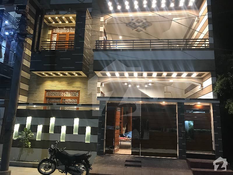 گلشنِ معمار - سیکٹر ایکس گلشنِ معمار گداپ ٹاؤن کراچی میں 6 کمروں کا 8 مرلہ مکان 2 کروڑ میں برائے فروخت۔
