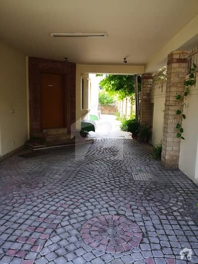 This Is F-7 Beautiful Triple Storey 4 Bedroom Accommodation House For Sale This Is F-7 Beautiful Triple Storey 4 Bedroom Accommodation House For Sale