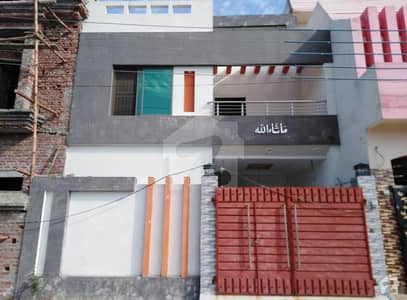 Here Is A Good Opportunity To Live In A Well-Built House Here Is A Good Opportunity To Live In A Well-Built House