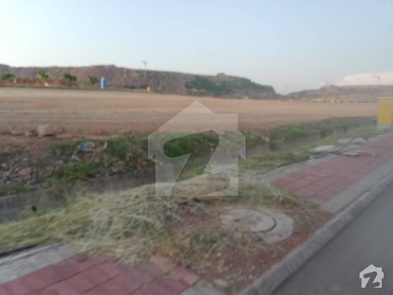 Bahria Enclave Sector J 10 Marla Plot 2 Marla Extar Land All Charges Paid