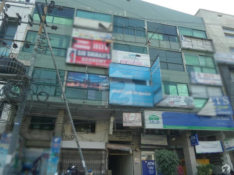راشد منہاس روڈ کراچی میں 4 کمروں کا 16 مرلہ دفتر 1.75 لاکھ میں کرایہ پر دستیاب ہے۔
