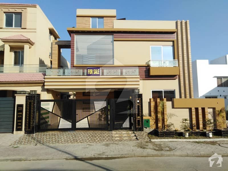 10 Marla House Brand New for Rent In Gulbahar Block Bahria Town Lahore