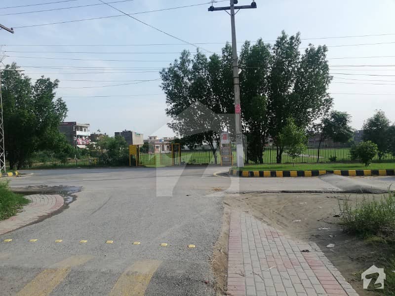 10 Marla Commercial Life Time Lda Approved Commercial Plot For Sale In Nawab Town Near Me Raiwind Road