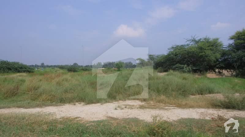 1 Kanal Corner Plot For Sale In DHA Phase 7 Lahore