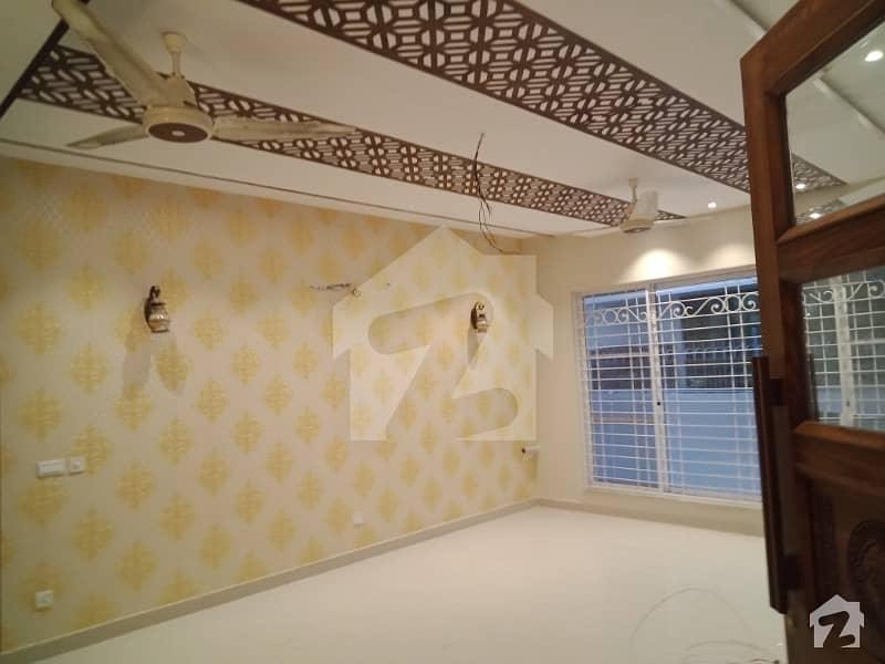DEFENCE ONE KANAL SLIGHTLY USED HOUSE FOR RENT IN DHA LAHORE