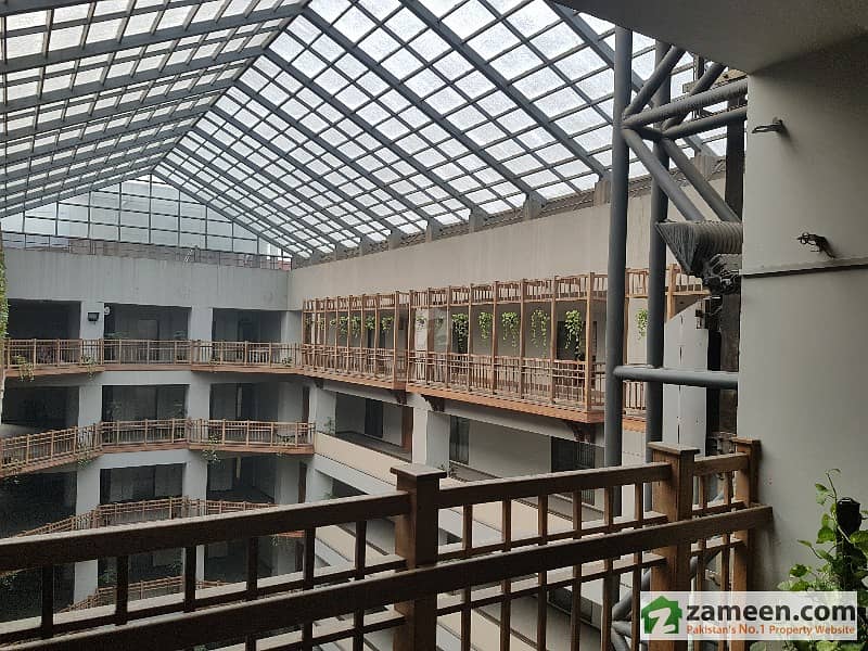 Cantt The Mall Of Lahore Exceptional Furnished Studio And 3 Bedroom Apartment For Rent Cantt