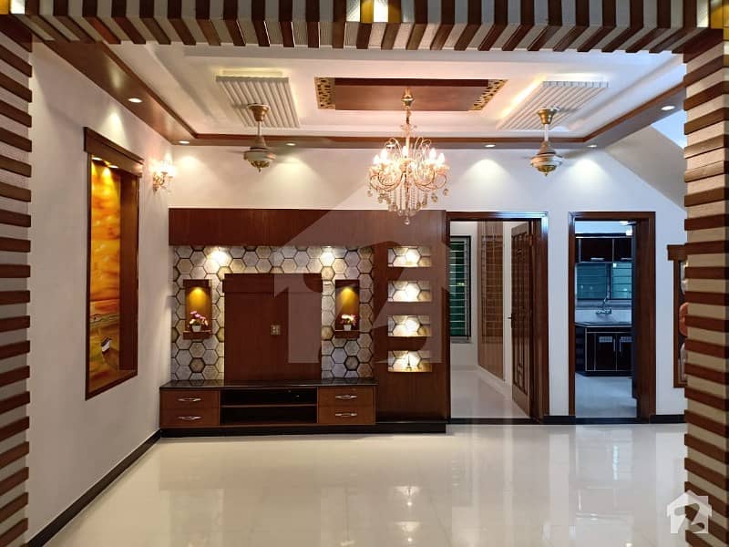 بحریہ ٹاؤن ۔ بلاک سی سی بحریہ ٹاؤن سیکٹرڈی بحریہ ٹاؤن لاہور میں 3 کمروں کا 5 مرلہ مکان 55 ہزار میں کرایہ پر دستیاب ہے۔