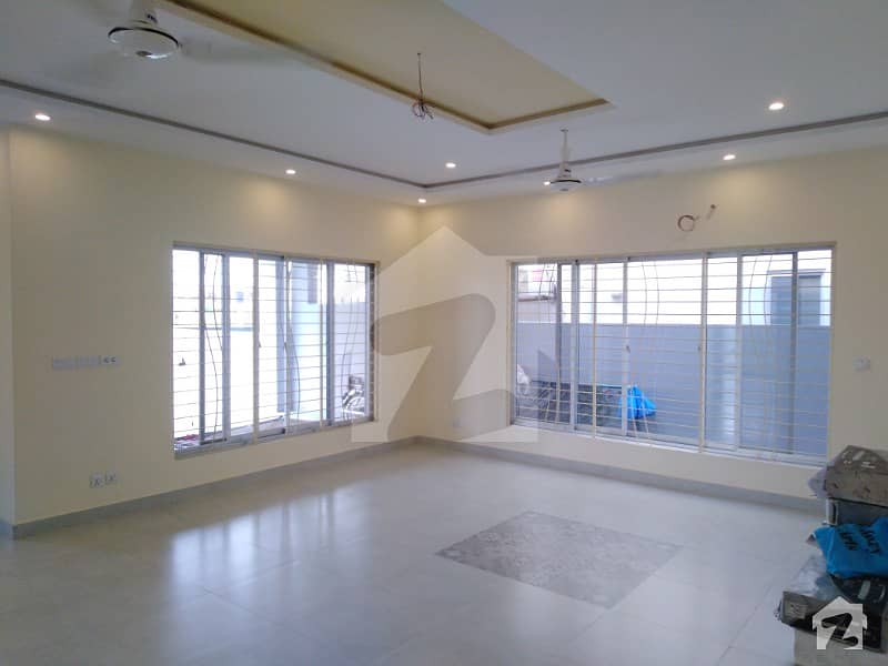 One Kanal Full House For Rent In Dha Phase 4