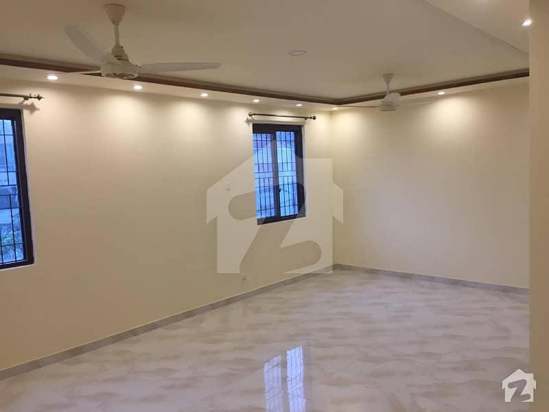10 Marla First Floor Flat Available for Rent in Rehman Gardens Airport road