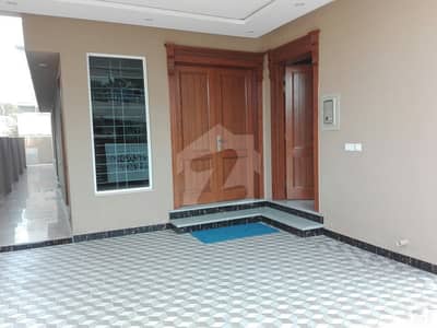 Portion Is Available For Rent In Gulraiz Housing Scheme Portion Is Available For Rent In Gulraiz Housing Scheme