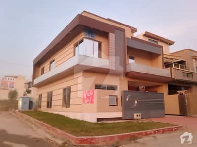 جناح گارڈنز ایف ای سی ایچ ایس اسلام آباد میں 5 کمروں کا 7 مرلہ مکان 1.7 کروڑ میں برائے فروخت۔ جناح گارڈنز ایف ای سی ایچ ایس اسلام آباد میں 5 کمروں کا 7 مرلہ مکان 1.7 کروڑ میں برائے فروخت۔