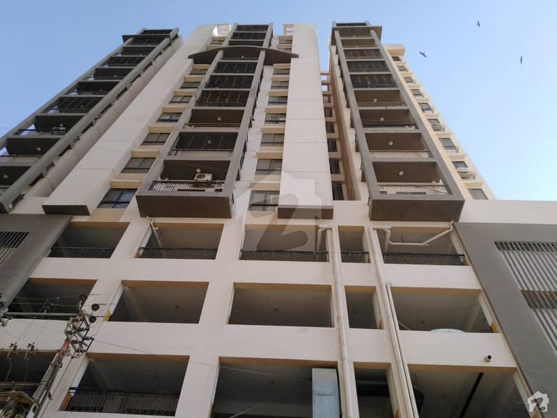 کلفٹن ۔ بلاک 9 کلفٹن کراچی میں 3 کمروں کا 8 مرلہ فلیٹ 1 لاکھ میں کرایہ پر دستیاب ہے۔