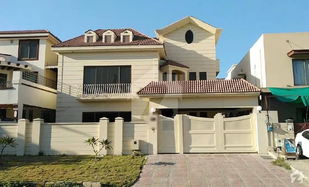 One 01 Kanal Brand New House Available For Sale Main Double Road E114 National Police Foundation Islamabad One 01 Kanal Brand New House Available For Sale Main Double Road E114 National Police Foundation Islamabad