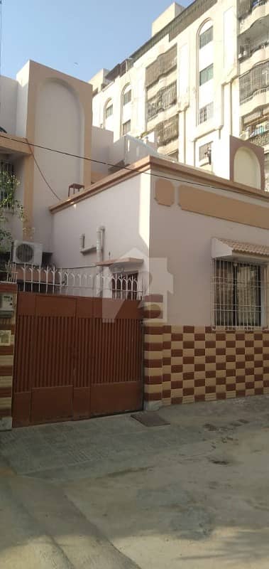 رابعہ سٹی کراچی میں 7 کمروں کا 5 مرلہ مکان 1.65 کروڑ میں برائے فروخت۔
