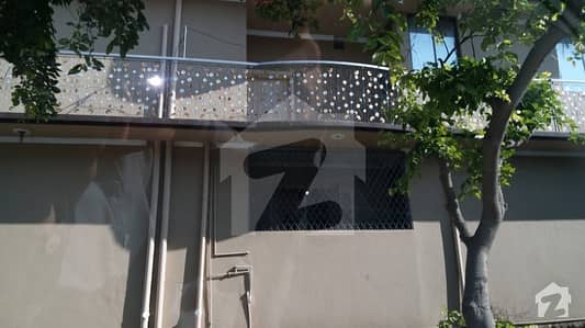 حیات آباد فیز 6 - ایف7 حیات آباد فیز 6 حیات آباد پشاور میں 4 کمروں کا 1 کنال بالائی پورشن 45 ہزار میں کرایہ پر دستیاب ہے۔ حیات آباد فیز 6 - ایف7 حیات آباد فیز 6 حیات آباد پشاور میں 4 کمروں کا 1 کنال بالائی پورشن 45 ہزار میں کرایہ پر دستیاب ہے۔