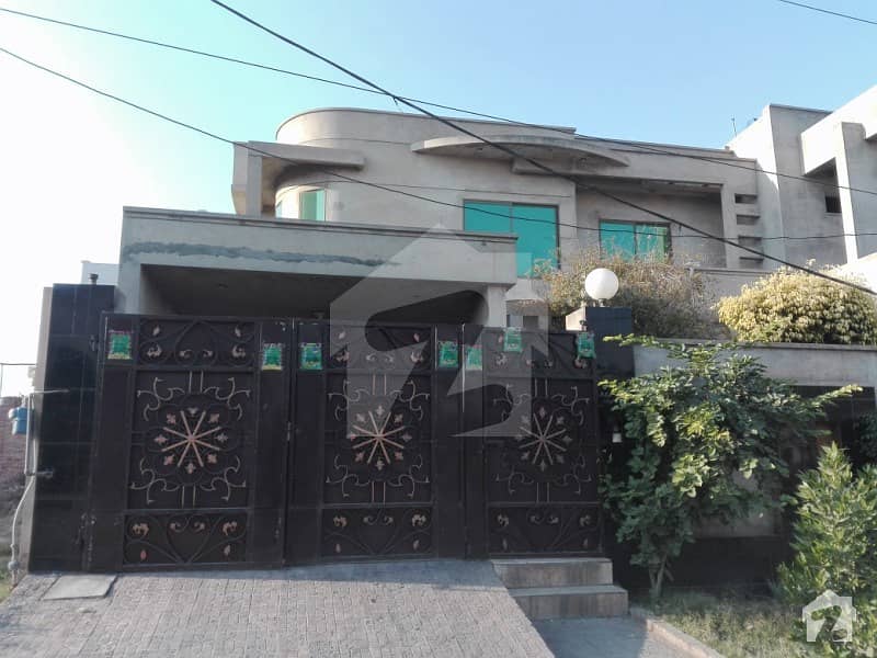 سہگل سٹی سمندری روڈ فیصل آباد میں 5 کمروں کا 14 مرلہ مکان 1.2 کروڑ میں برائے فروخت۔