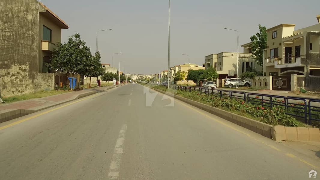 1 Kanal Plot Is Available For Sale 1 Kanal Plot Is Available For Sale