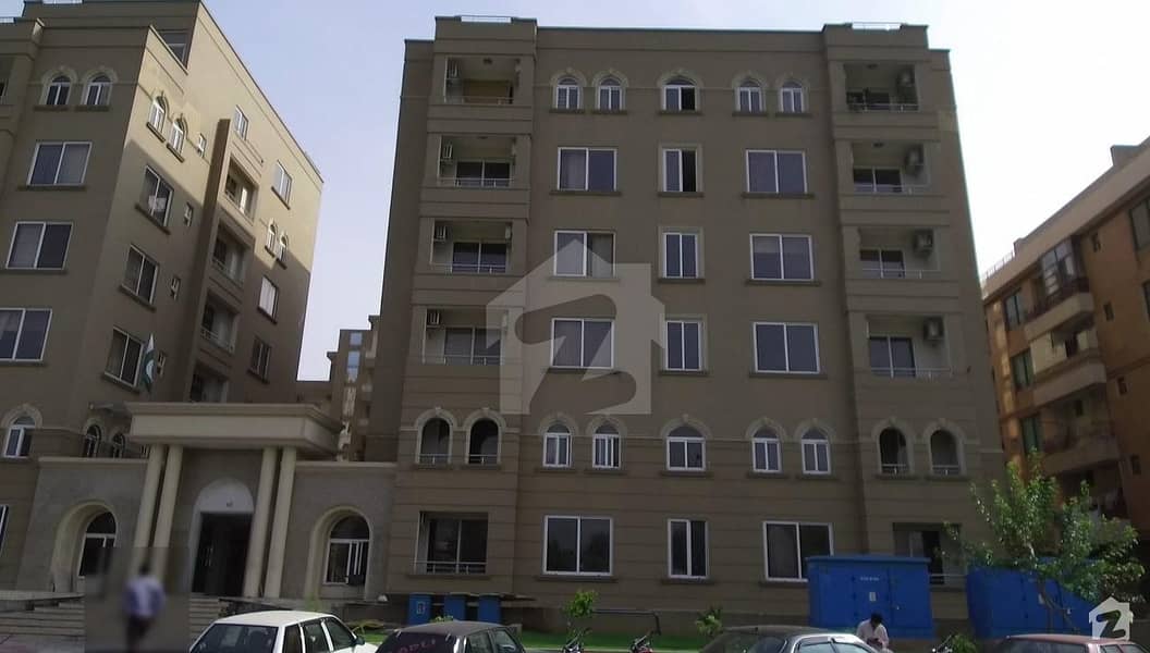 Ground Floor Corner Apartment For Sale In F-11 Markaz Executive Heights