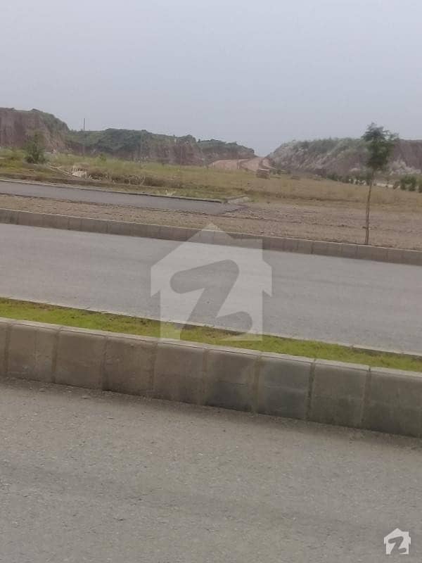 10 Marla Plot For Sale In Dha Phase 5 Sector F Raja Akram Blvd