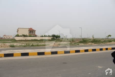 ڈی ایچ اے 9 ٹاؤن ڈیفنس (ڈی ایچ اے) لاہور میں 4 مرلہ کمرشل پلاٹ 3.5 کروڑ میں برائے فروخت۔ ڈی ایچ اے 9 ٹاؤن ڈیفنس (ڈی ایچ اے) لاہور میں 4 مرلہ کمرشل پلاٹ 3.5 کروڑ میں برائے فروخت۔
