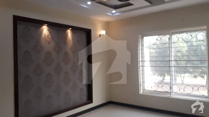 Beautiful 10 Marla Double story house for Rent in Jasmine Block Bahria Town Lahore