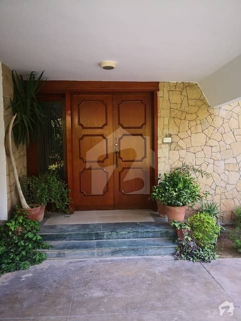 This Is F-8 Beautiful 5 Bedrooms Double Storey Residence House For Sale