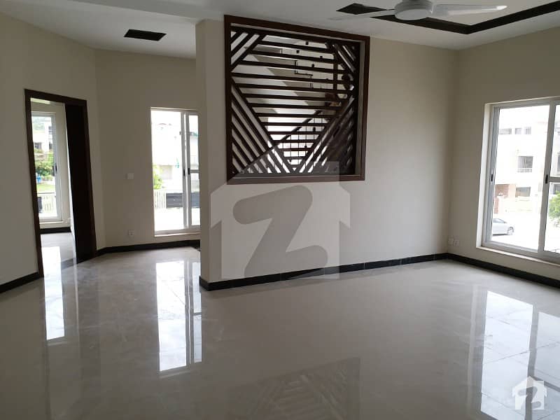 Dha Phase 1 Beautiful Location Upper Portion For Rent