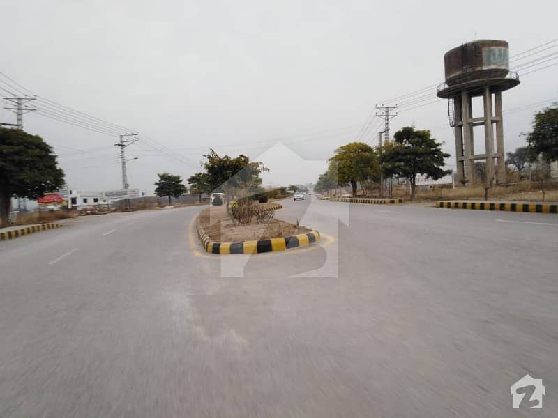 8 Marla Double Road Commercial Plot For Sale In Awt D-18