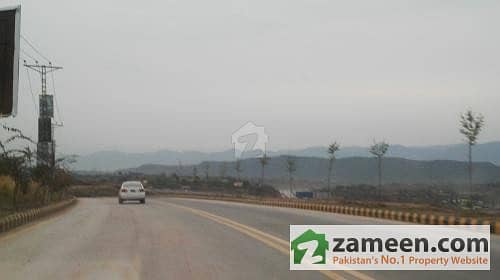 Bahria Enclave - Best Investment Plot For Sale