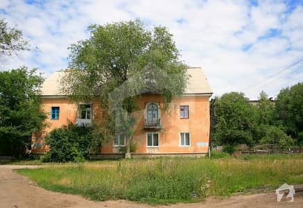 An Old House With Extra Land For Sale In F7 Islamabad An Old House With Extra Land For Sale In F7 Islamabad