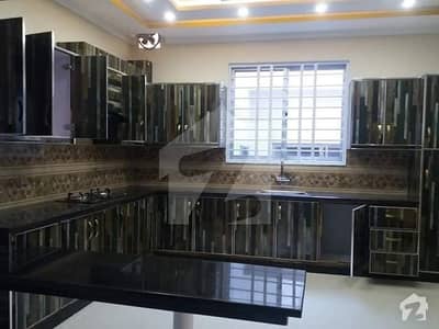 NEAT AND CLEAN PORTION FOR RENT IN GULRAIZ FOR SMALL FAMILY NEAT AND CLEAN PORTION FOR RENT IN GULRAIZ FOR SMALL FAMILY
