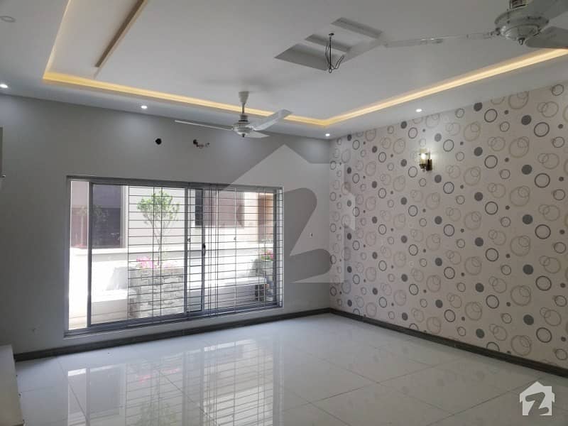 House Is Available For Sale In DC Colony Gujranwala