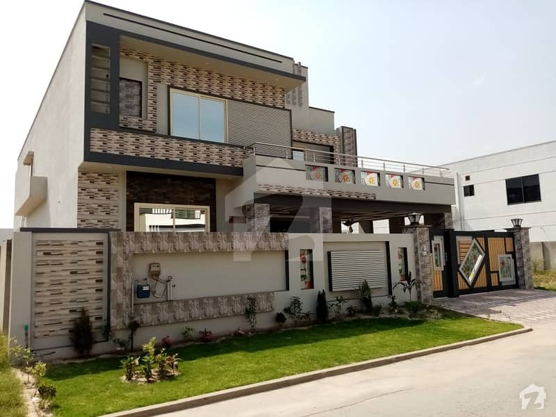 House Is Available For Sale DC Colony DC Colony, Gujranwala ID19909461
