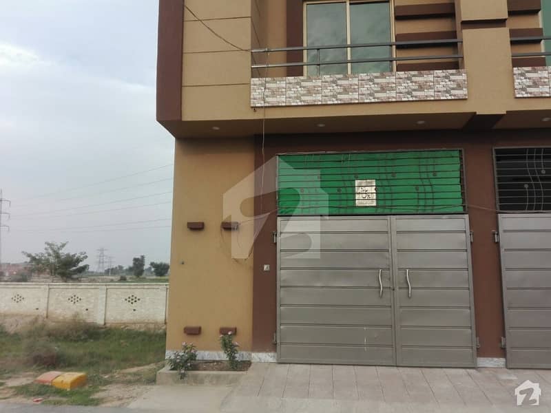 ملت روڈ فیصل آباد میں 2 کمروں کا 2 مرلہ مکان 35 لاکھ میں برائے فروخت۔