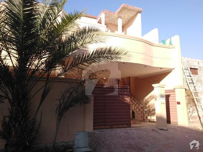 ہاشمی گارڈن بہاولپور میں 3 کمروں کا 12 مرلہ مکان 40 ہزار میں کرایہ پر دستیاب ہے۔