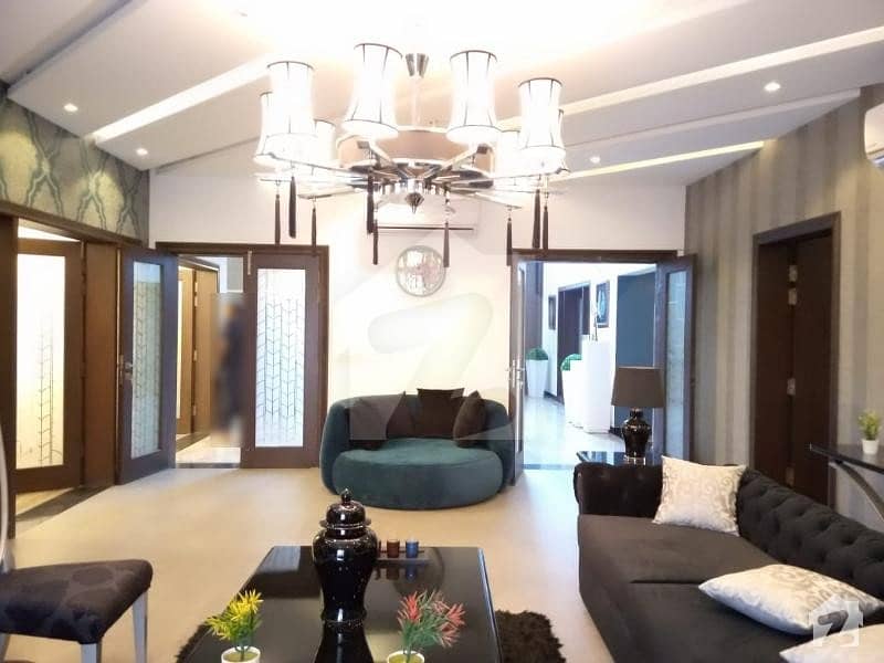 2 Kanal Luxurious Bungalow Available for Rent in DHA Raya