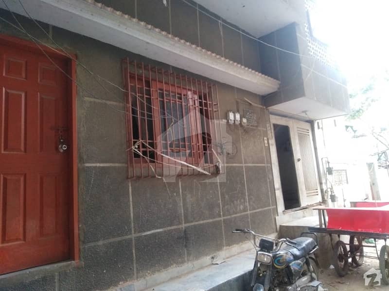 منظور کالونی کراچی میں 7 کمروں کا 3 مرلہ مکان 1.1 کروڑ میں برائے فروخت۔