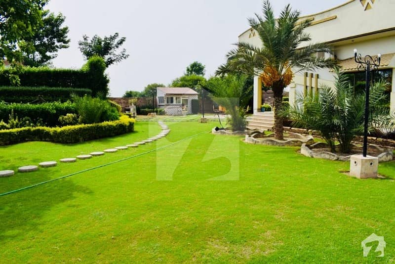 Family Farm House Is Available For Sale Bahawalpur Sukha Road, Multan