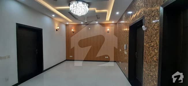 10 Marla Available For Rent In Bahria Town Lahore 10 Marla Available For Rent In Bahria Town Lahore
