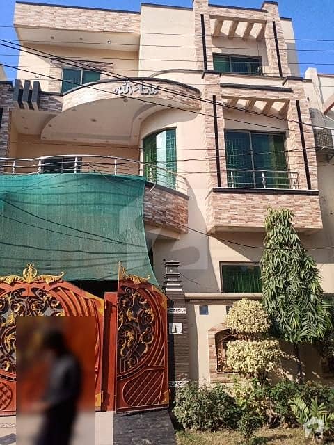 وی آئی پی سٹی شیخوپورہ میں 7 کمروں کا 5 مرلہ مکان 1.2 کروڑ میں برائے فروخت۔